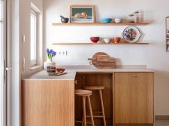 Moderne Küche in einem Landhaus